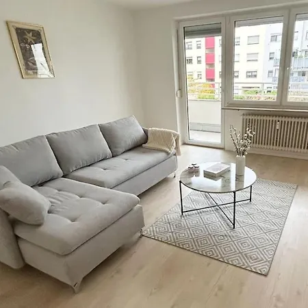 Ideal Central&spacious 2-roomapt Apartment